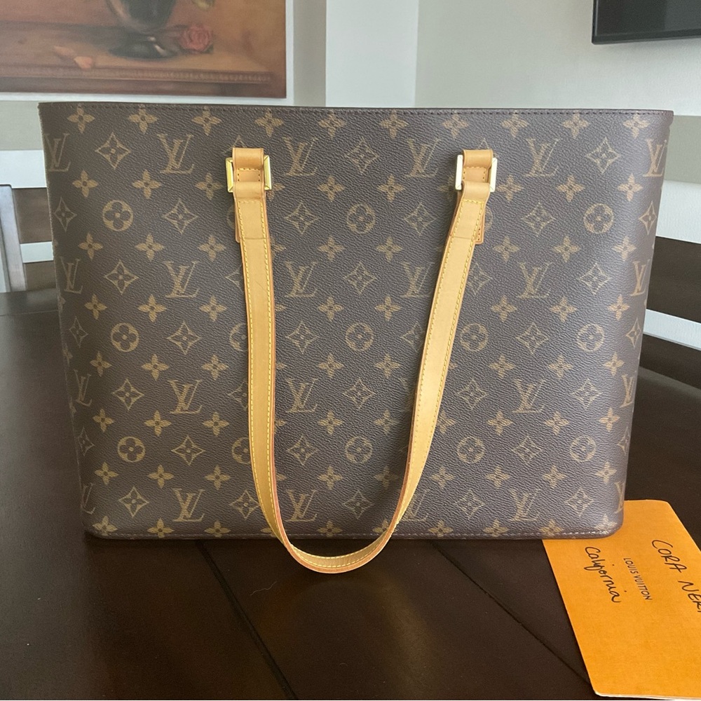 Louis Vuitton Luco Tote